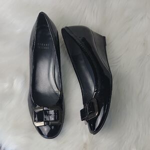 STUART WEITZMAN Madam Bow Black Patent Metal Bow Wedge Party Office Heels 8.5N